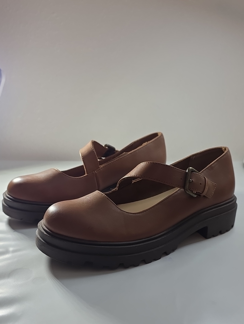 BELLA VITA BRITT MARY JANE LEATHER COMFORT LUGGED SOLES LOAFERS LADIES 6